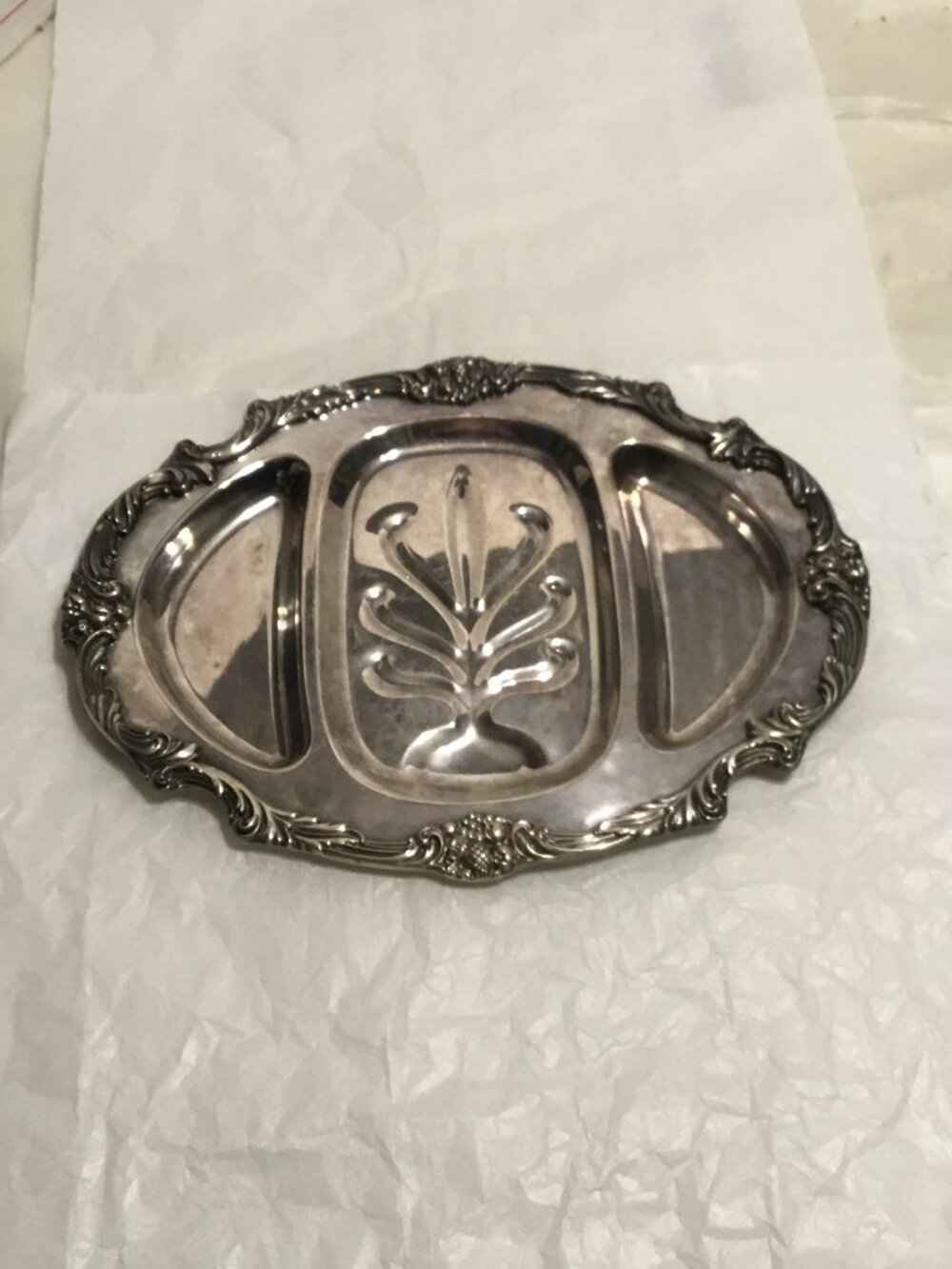 Vintage and gorgeous Reed & Barton King Francis silverplated serving tray